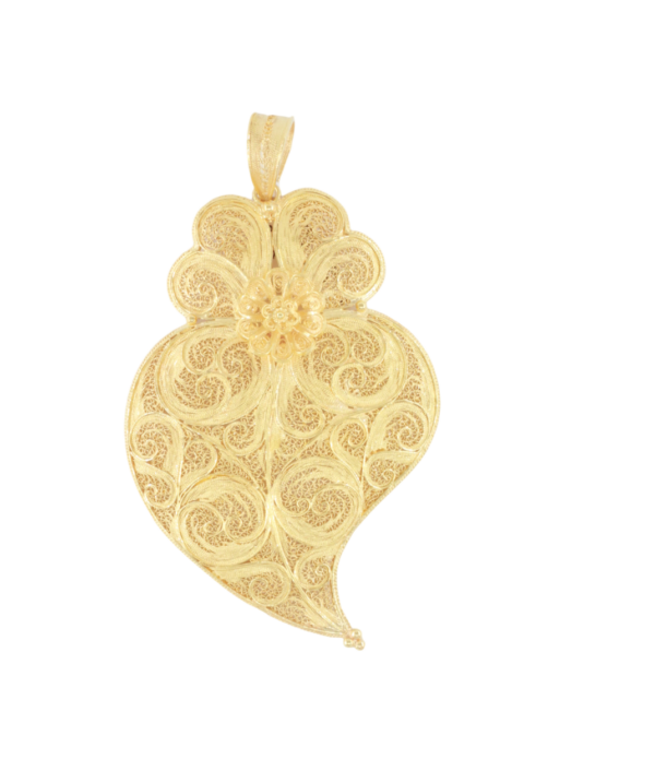 Viana Filigree Heart 19.2Kt Gold