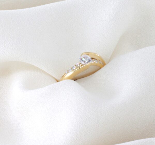 9Kt Gold Solitaire Zirconia Ring