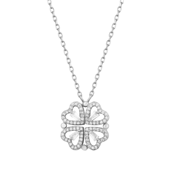 Silver Clover Necklace.