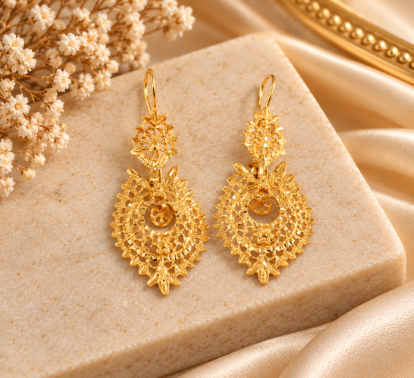 19.2Kt Gold Queen Earrings