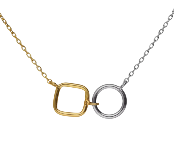 Victória Cruz Crystal Earrings