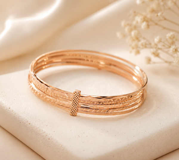 7 bangles 19.2Kt Gold