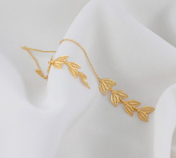 Filigree Cross Earrings 19.2Kt Gold