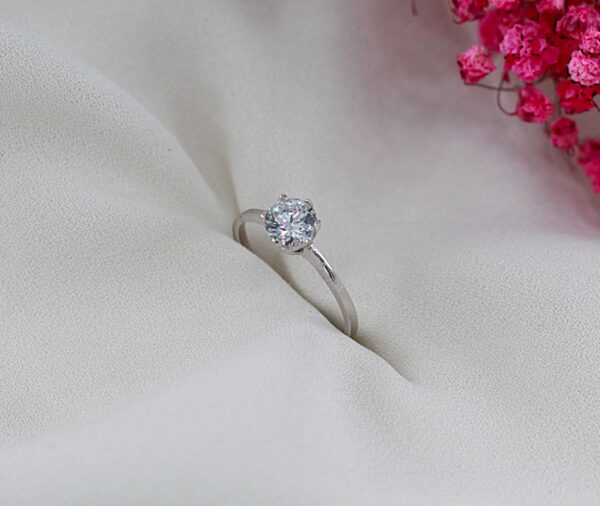 Anel Solitário Ouro Branco 19.2kt