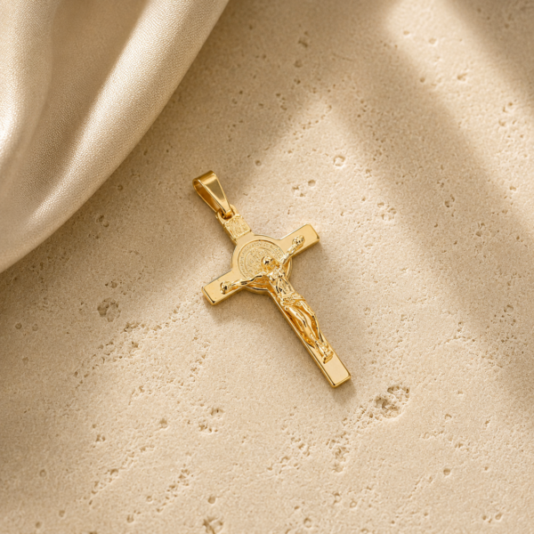 Cruz Santo Cristo Ouro 19,2Kt