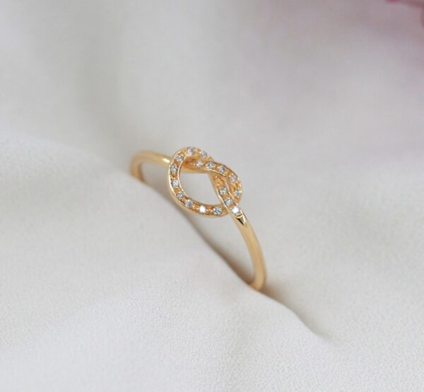 Anel Nó Diamantes Ouro de 19,2Kt