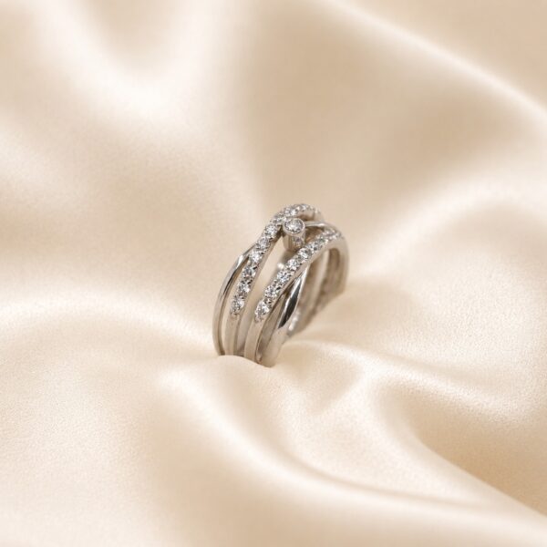 Anel Vias Zircónias Ouro Branco 19,2Kt