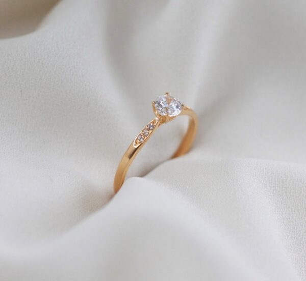 Anel Solitário Zircónias Ouro 19,2Kt