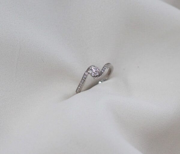 Anel Solitário Ouro Branco 19,2Kt