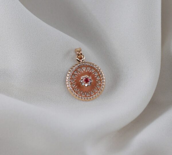 Medalha Flor Centro Ouro 19,2KT