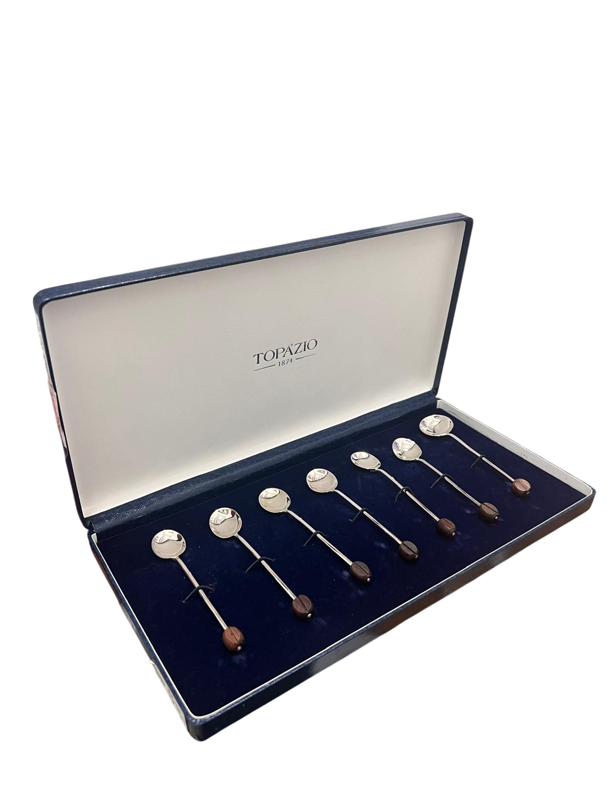 image-Photoroom (83)