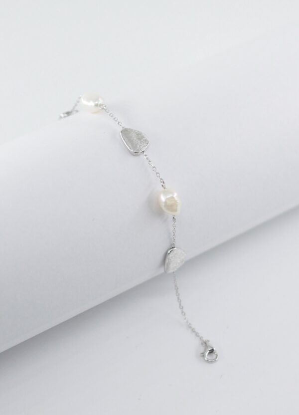 Pulseira Pérolas e Patelas Prata