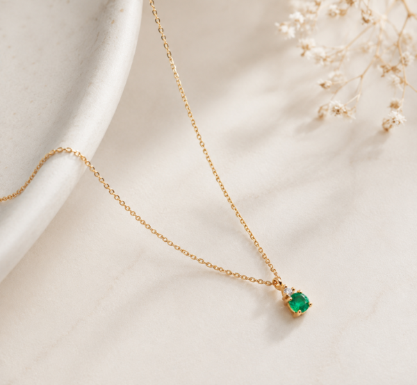 Colar Diamante e Esmeralda Ouro 19,2Kt