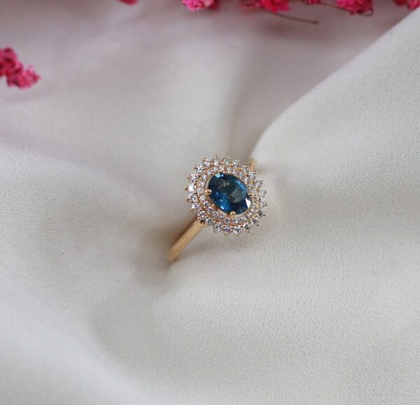 Anel LadyDi Diamantes Safira Ouro 19,2KT