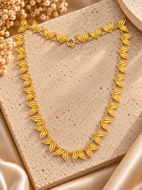 Colar Folhas Filigrana Ouro 19.2Kt