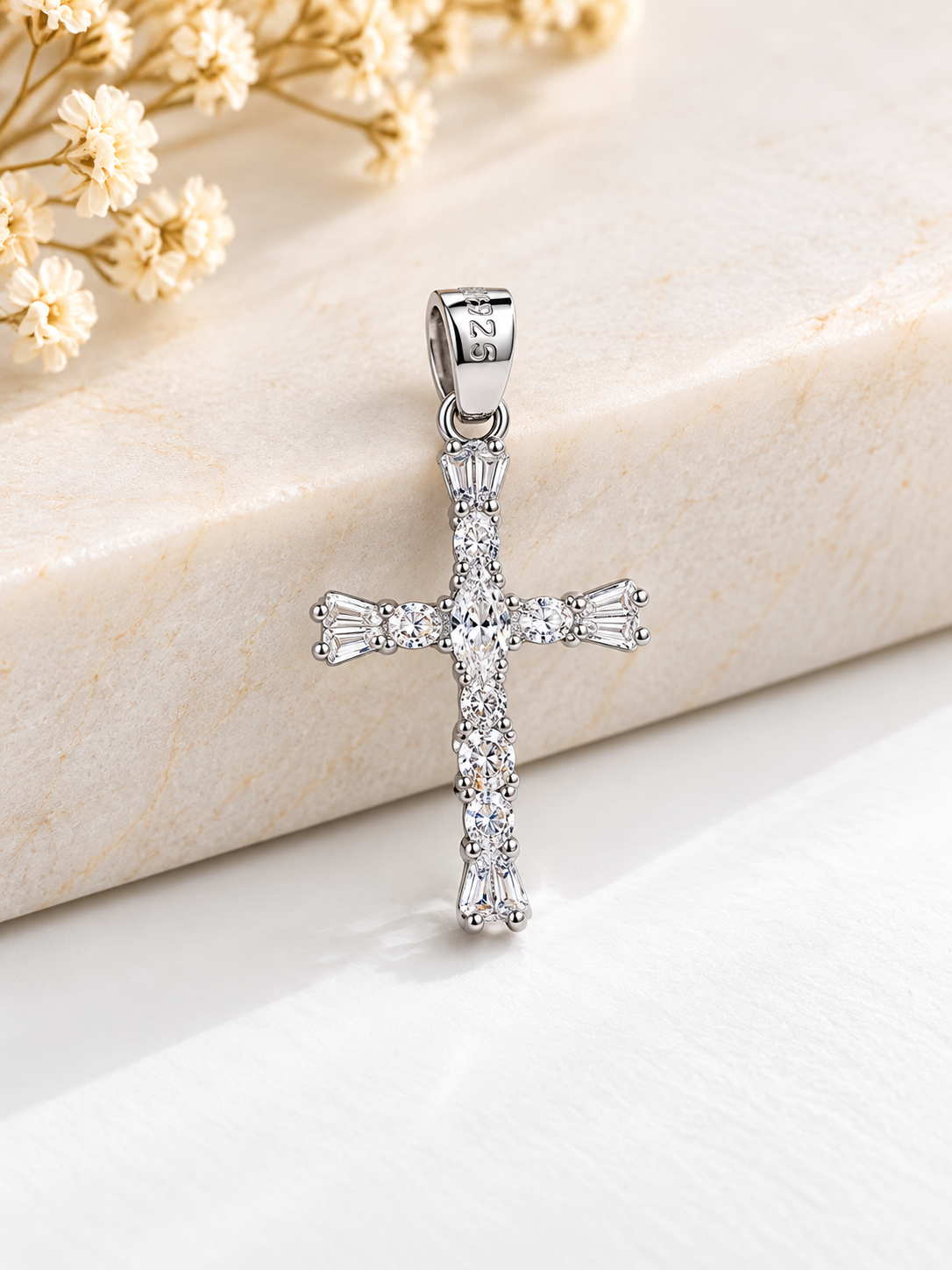 Cruz Prata925 Zirconias