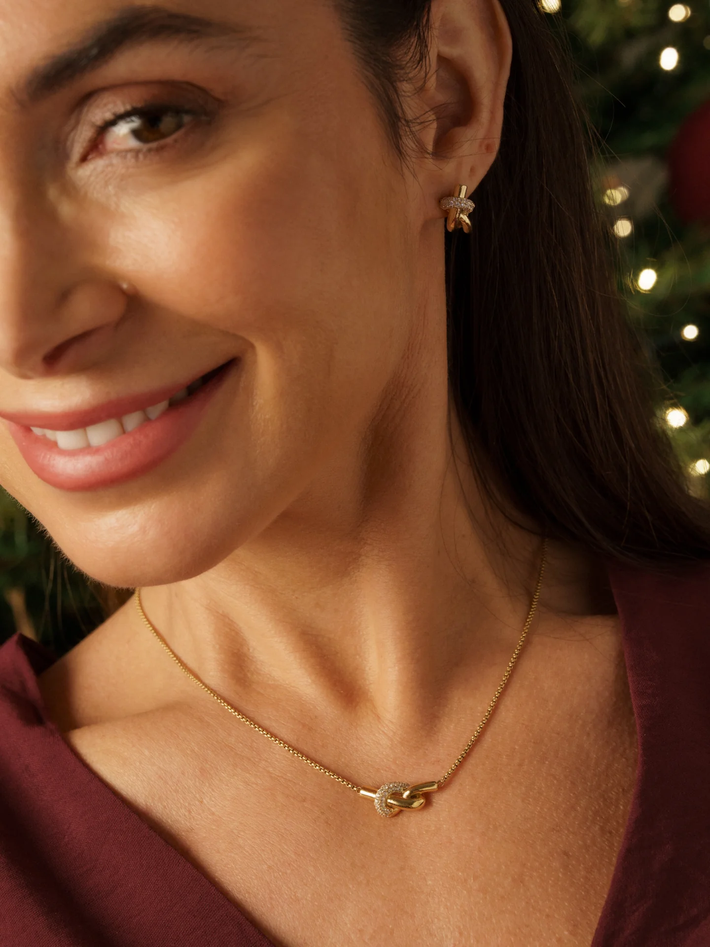 Set OJSET29G Colar e Brincos One Senhora Knot Crystal Gold2